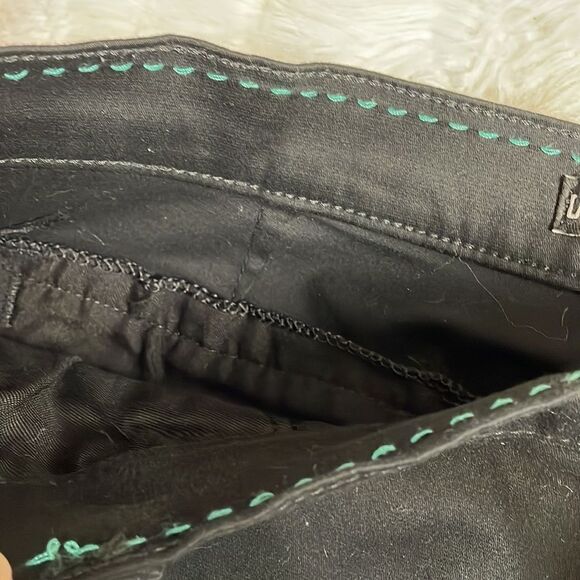 Lee Ladies Jeans Relaxed Fit 1889, Size 12 Petite Black - Picture 8 of 8